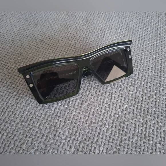 Balmain Sunglasses B-VII BPS-131C-55 Trans Green Gun With  display picture 1